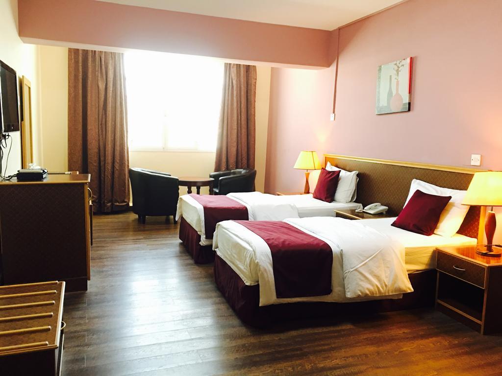 Mutrah Hotel Muscat Exterior photo